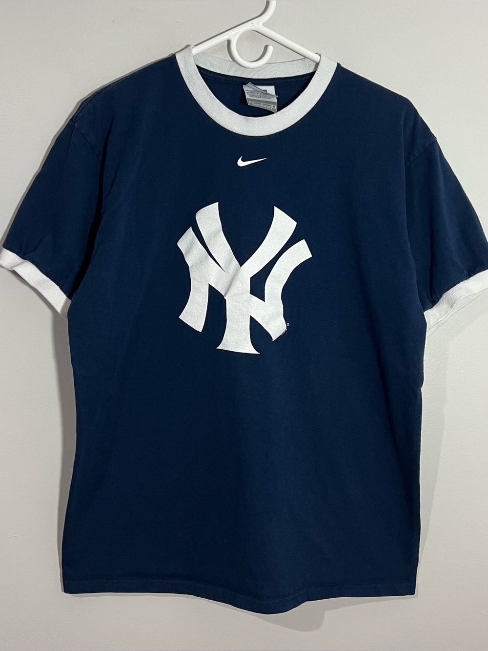 Vintage 2006 Nike New York Yankees Blue White Short Sleeve T-Shirt Mens Medium